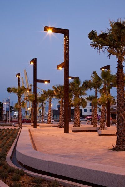 Street Light Poles​